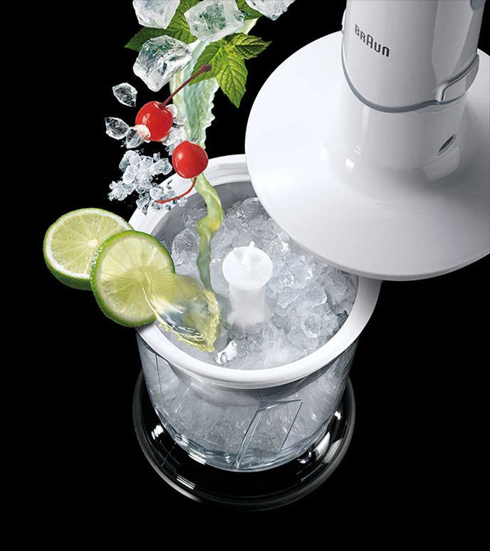 máy xay lớn còn là thiết bị lý tưởng để pha chế các loại thức uống như sinh tố hoặc sữa lắc